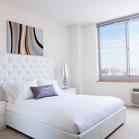 Sky City Apartments New York Eksteriør billede